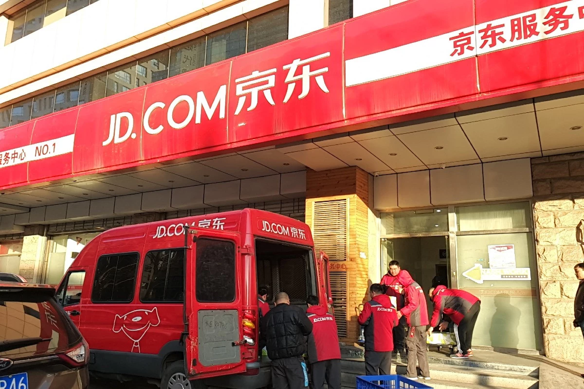 Kiszoríthatják a kínai márkák az európaiakat a MediaMarkt polcairól is