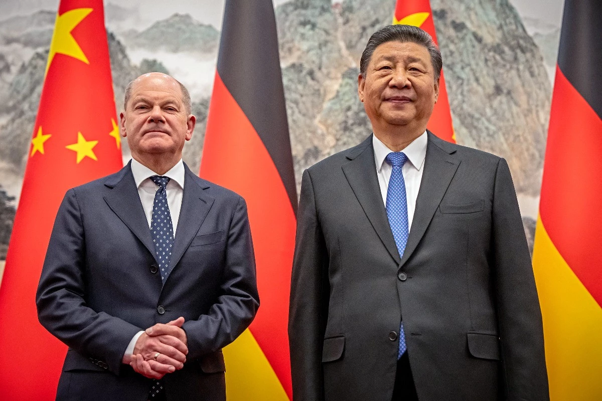 Xi Jinping: Hatalmas potenciál van a Kína és Németország közötti együttműködésben