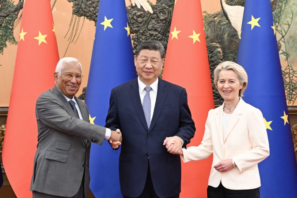 Xi Jinping: Kína és az EU közeledése a stabilitást szolgálná
