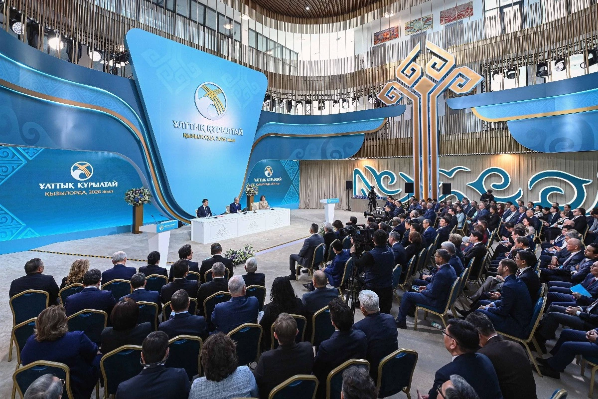 Tokayev elnök bemutatta Kazahsztán új politikai berendezkedését a Nemzeti Kurultajon