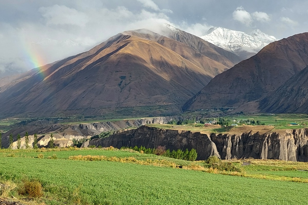 Hazatért az SZTE kutatóexpedíciója Tádzsikisztánból