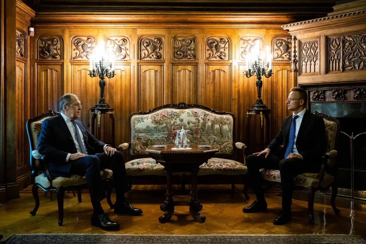 Szergej Lavrovval egyeztetett Szijjártó Péter