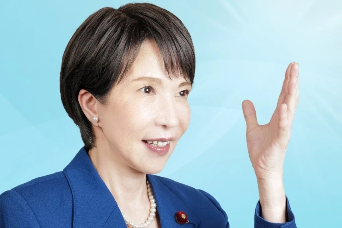 Nő, rocker és konzervatív: ő Japán új miniszterelnöke