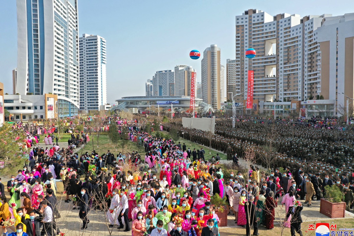 Három év után újranyitja határait Észak-Korea 