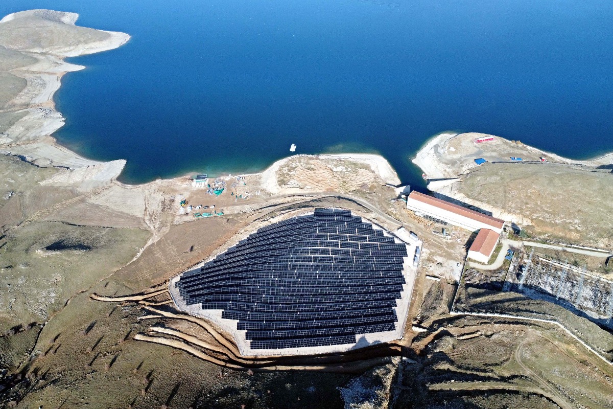 Törökországban idén 7500 megawatt megújuló kapacitást biztosítanak az ipar számára