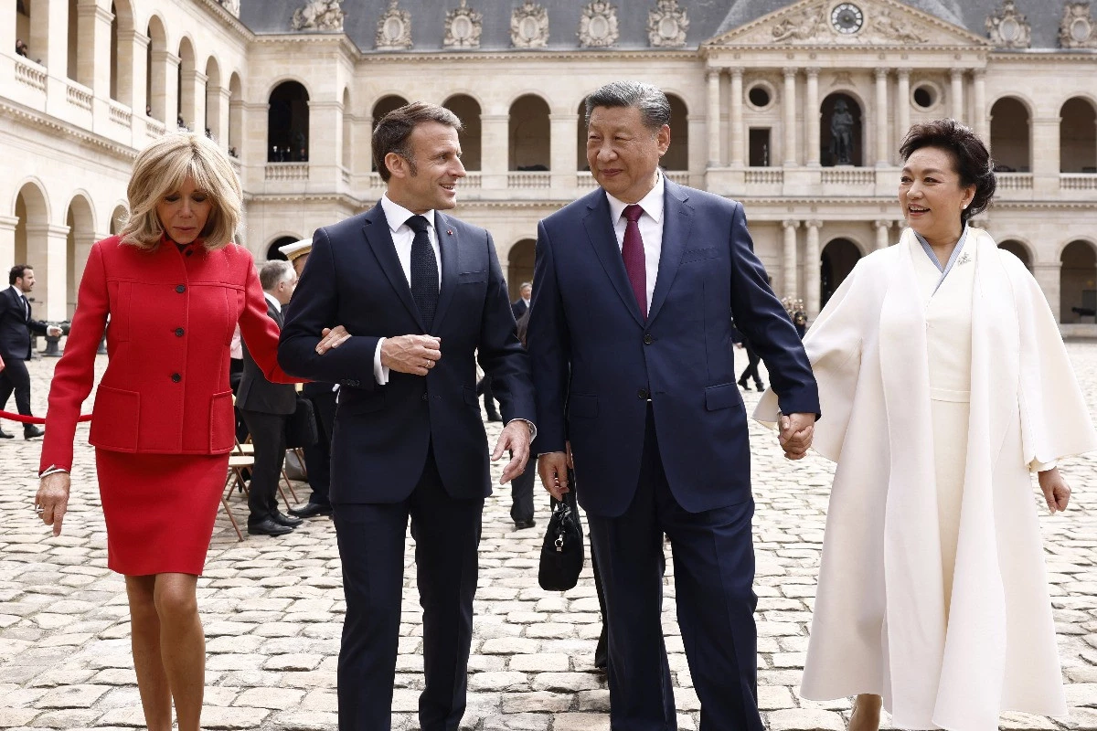 Macron „keleti nyitása”