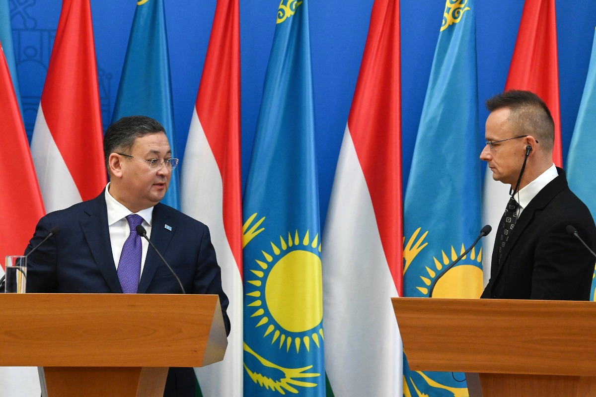 Szijjártó Péter: Magyarország sokat profitál a Kazahsztánnal folytatott sikeres együttműködéséből