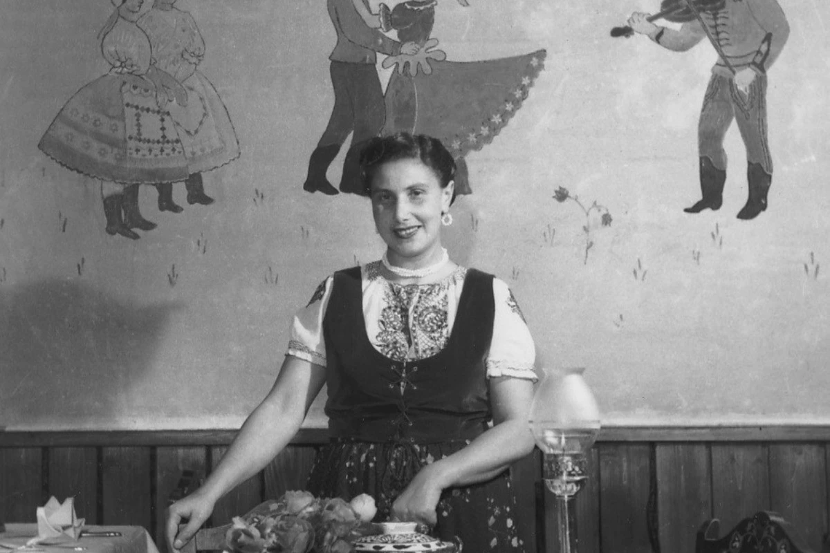 Orient Projekt portrék: Haár Irén