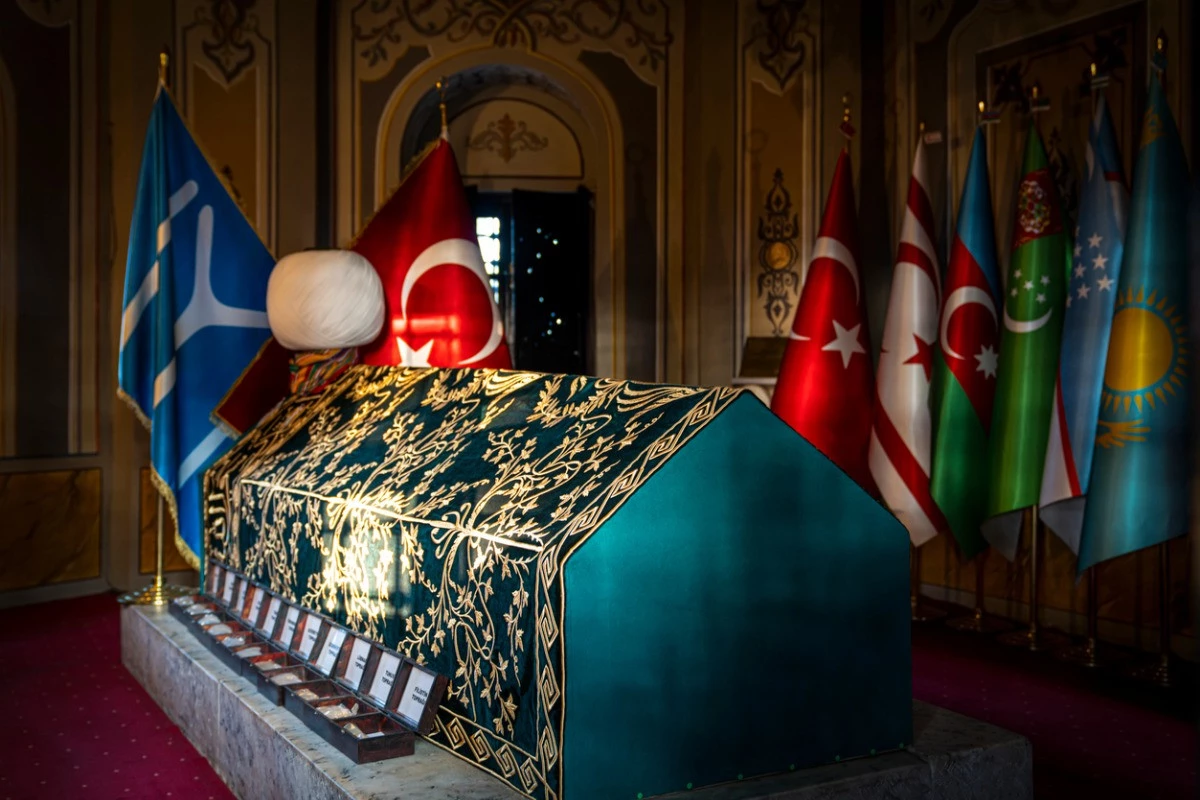 Türbékkel mesél a múlt