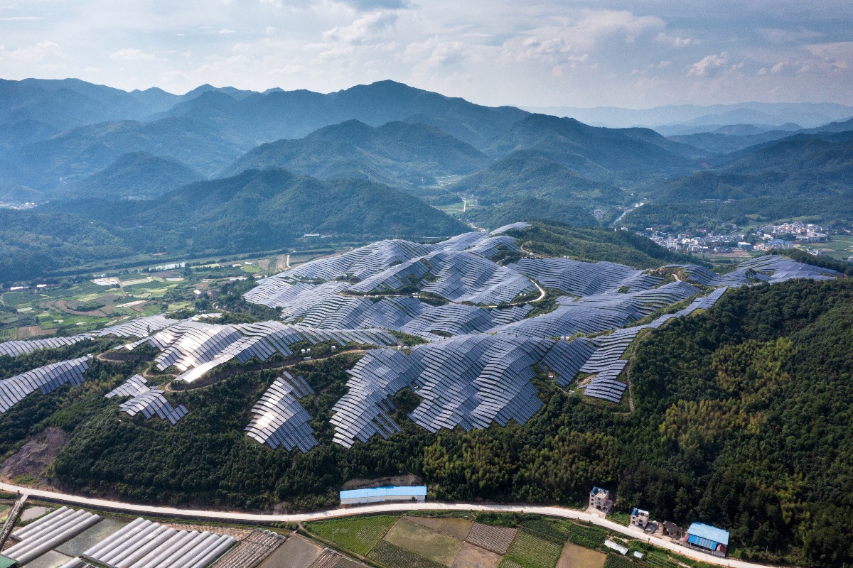 Kína még évekig uralni fogja a napenergia-szektort 