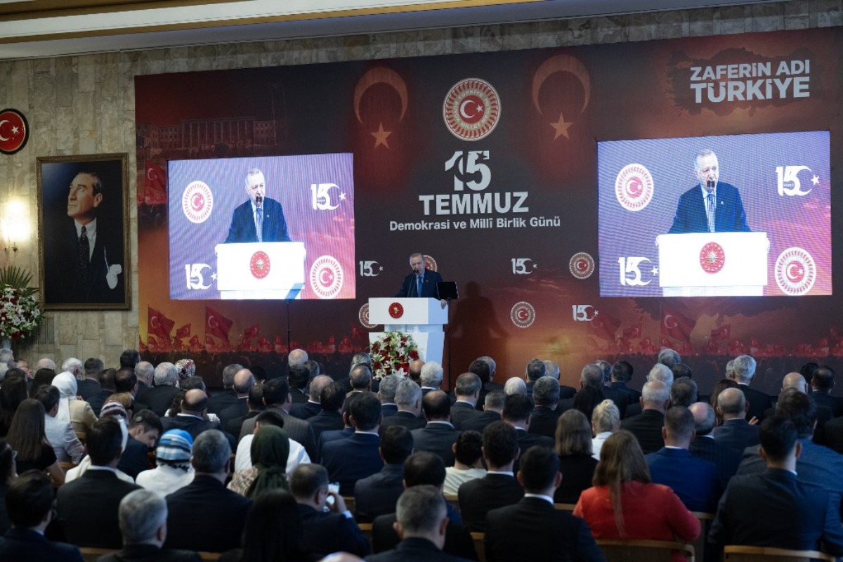 Erdoğan: július 15-e örökre beleíródott a török nemzeti emlékezetbe