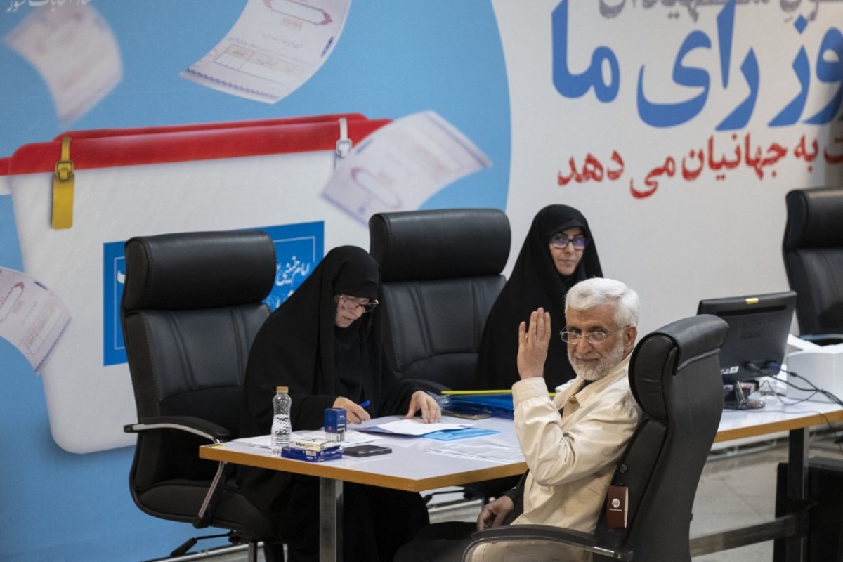 Irán megnyitotta az elnökjelöltek regisztrációját